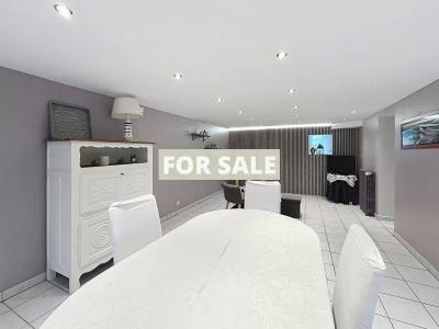 Modern House by the Coast, Great Location