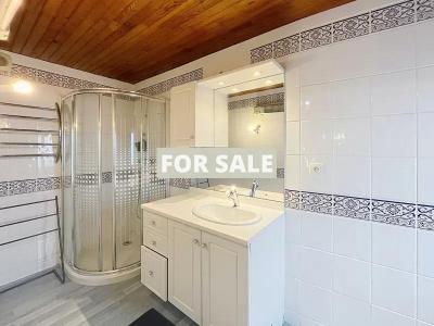 Modern House by the Coast, Great Location