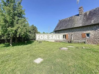 Detached Country House with Outbuilding