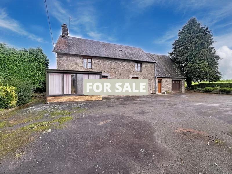 Detached Country House with Outbuilding