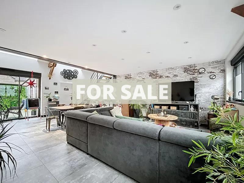 Contemporary Detached House