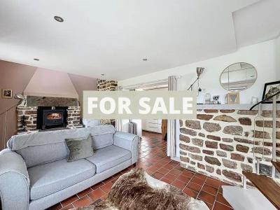 Detached Country House with Outbuilding