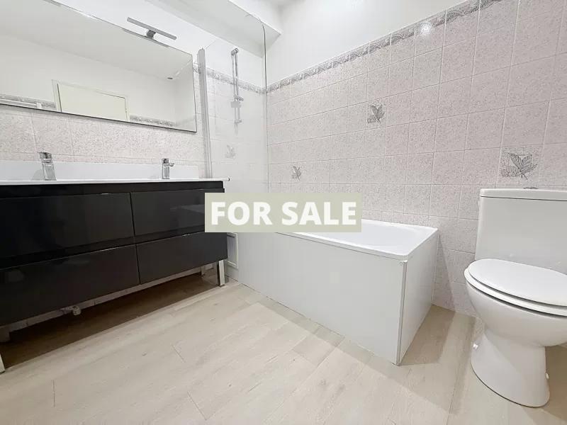 Traditional House with Garden, Good Potential