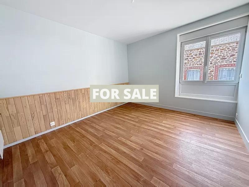 Traditional House with Garden, Good Potential