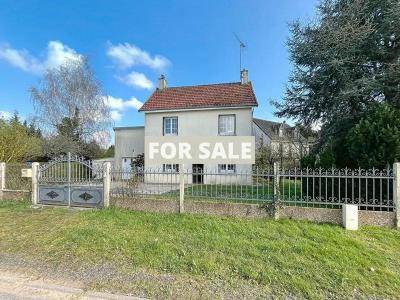 Detached House with Garden