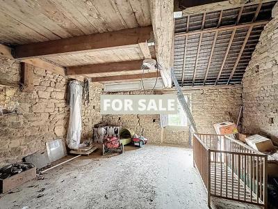 Traditional Detached House with Outbuildings