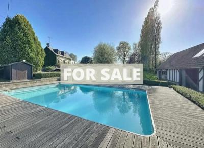 Detached Villa with Swimming Pool