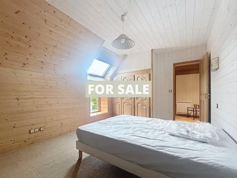 Detached House with Direct View of Mont-St-Michel