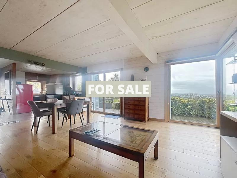 Detached House with Direct View of Mont-St-Michel