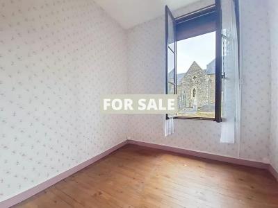 Detached House to Renovate, Fantastic Potential