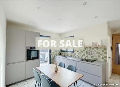 Detached House with Landscaped Garden