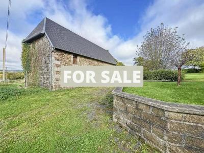 Detached Country House with Outbuilding
