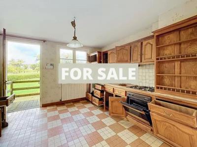 Detached Country House with Outbuilding