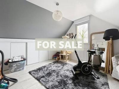 Detached House with Garden by the Coast