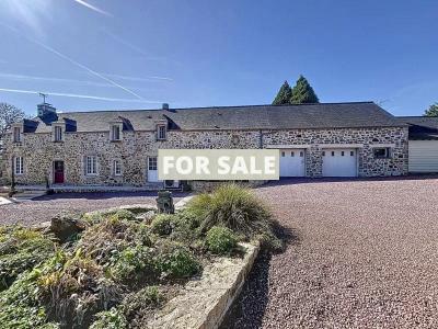 Vast Detached Country House with Guest Gite