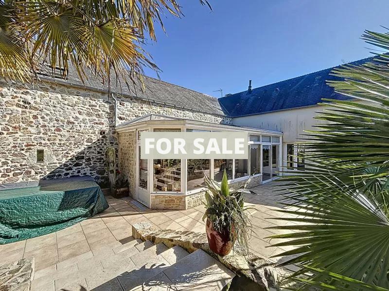 Vast Detached Country House with Guest Gite