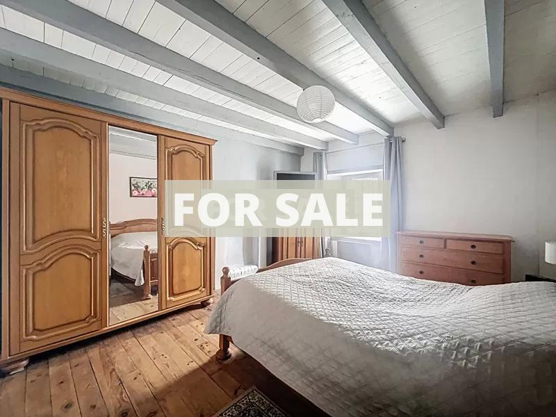 Large Detached Country House with Character and Open View