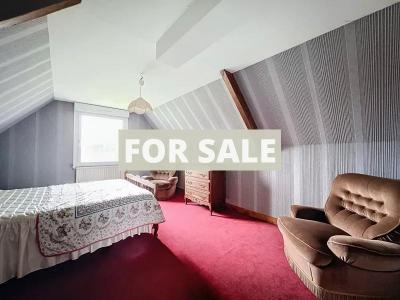 Beautiful Detached House with Garden