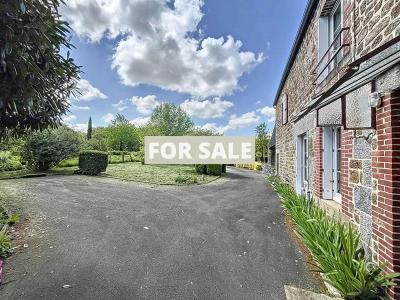 Detached Country House with Outbuilding