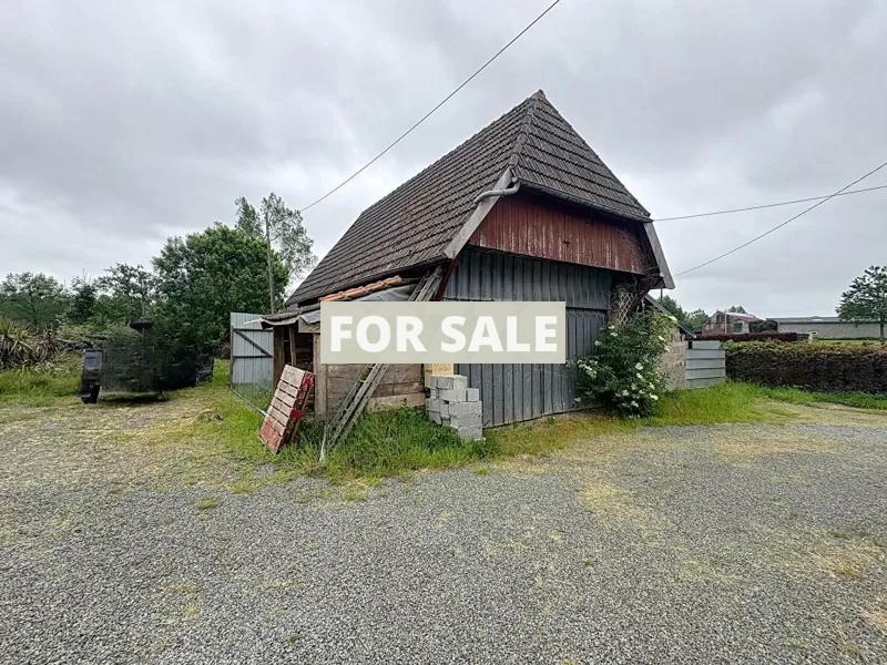 Detached Country House with Outbuilding