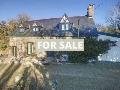 Detached Country House with Open View