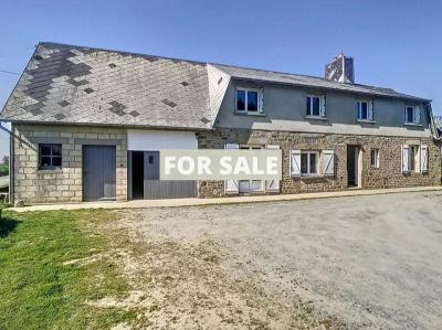 Detached Country House with Outbuilding