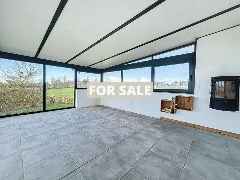 Detached House with Open Sea View over the Harbour
