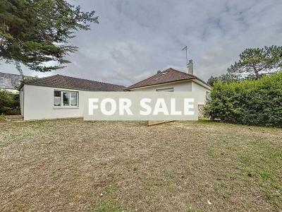 Coastal House with Garden, 400m from the Sea