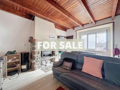 Detached House with Garden by the Coast