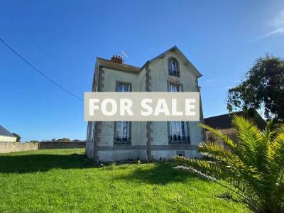 Detached House with Garden by the Coast