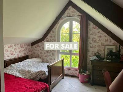 Detached Country House with Outbuilding