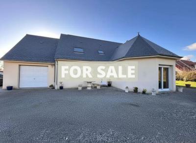 Contemporary House in Coastal Location