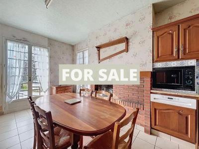 Large Detached House with Landscaped Garden