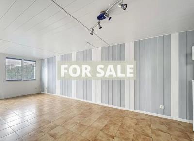 Detached House with Garden by the Coast