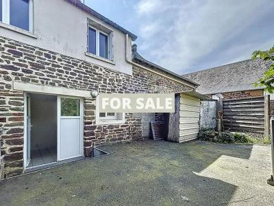 Traditional House with Garden Close to the Coast