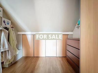 Detached House with Garden by the Coast