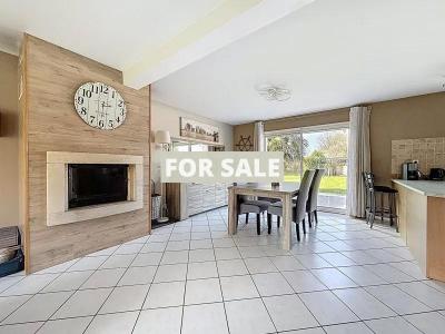 Detached House with Garden by the Coast