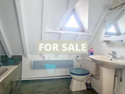 Detached House with Garden, 700m from the Beach