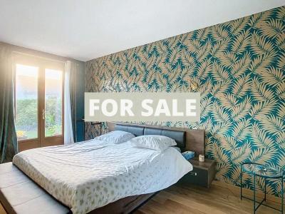 Detached House with Garden, 700m from the Beach