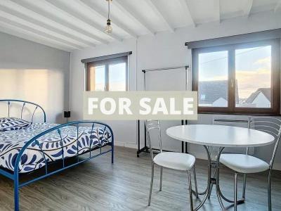 Detached House with Garden, 700m from the Beach