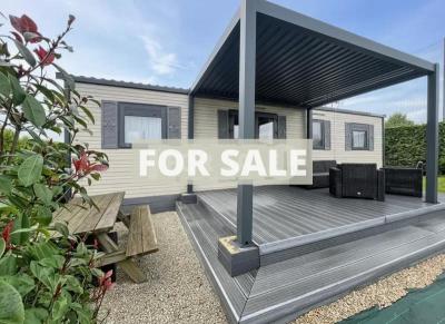 Mobile Home in Leisure Site with Swimming Pool