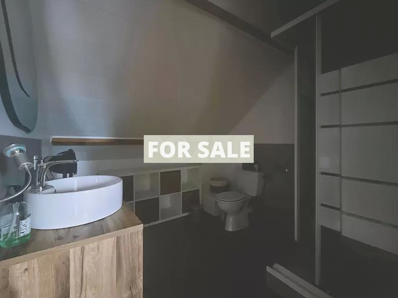 Detached House with Garden by the Coast