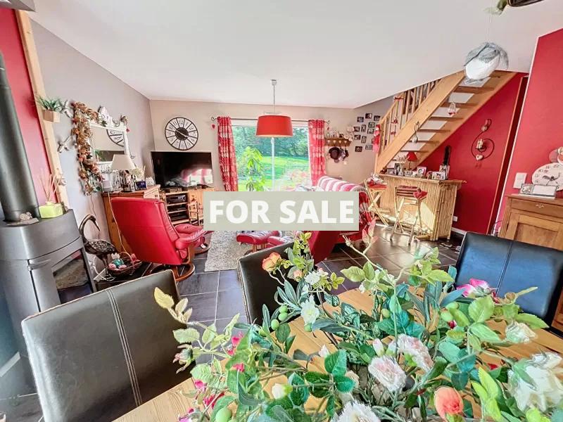 Stunning Detached House with Amazing Garden