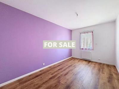 Detached House with Garden in Coastal Resort