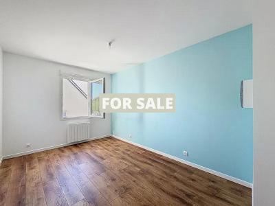 Detached House with Garden in Coastal Resort