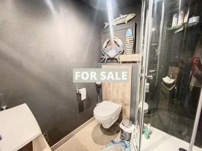 Town House in Coastal Resort Location