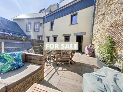 Town House in Coastal Resort Location