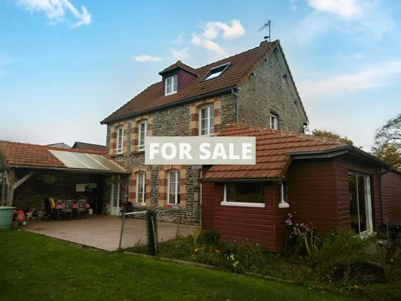Detached House with Garden