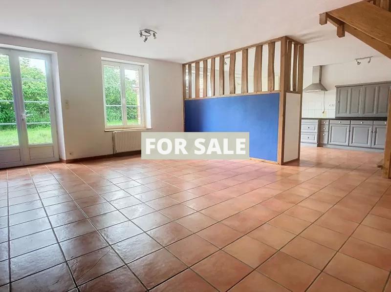 Detached House with Garden