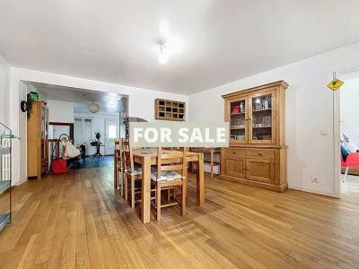 Property in Coastal Location, Nice Family Home